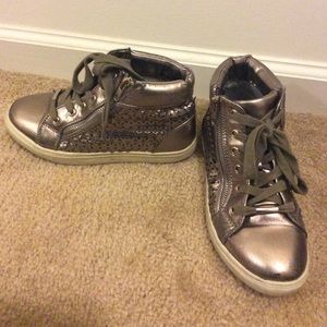 Steve Madden “JECLYPSE” mid/hi top sneaker